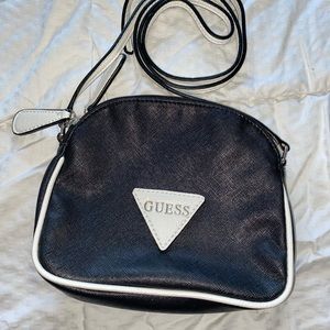 guess purse